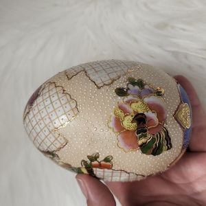 Egg  Decor Vintage egg